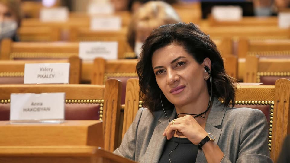 Анна Акопян едет в США с рабочим визитом