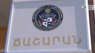 Министр обороны Армении Сурен Папикян объявляет об открытии столовой для курсантов