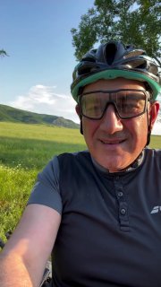 Пашинян показал место строительства нового стадиона в Иджеване