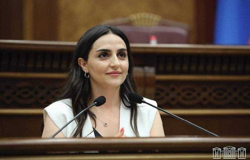 Парламент Армении утвердил поправки к Избирательному кодексу и закону о референдуме