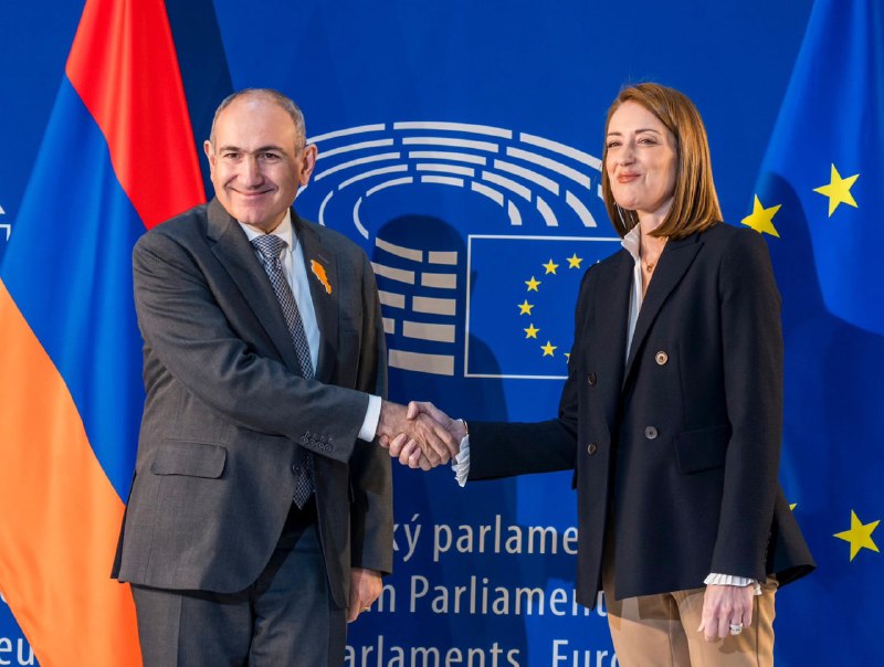 Глава Европарламента поздравила Пашиняна с победой на выборах в Армении