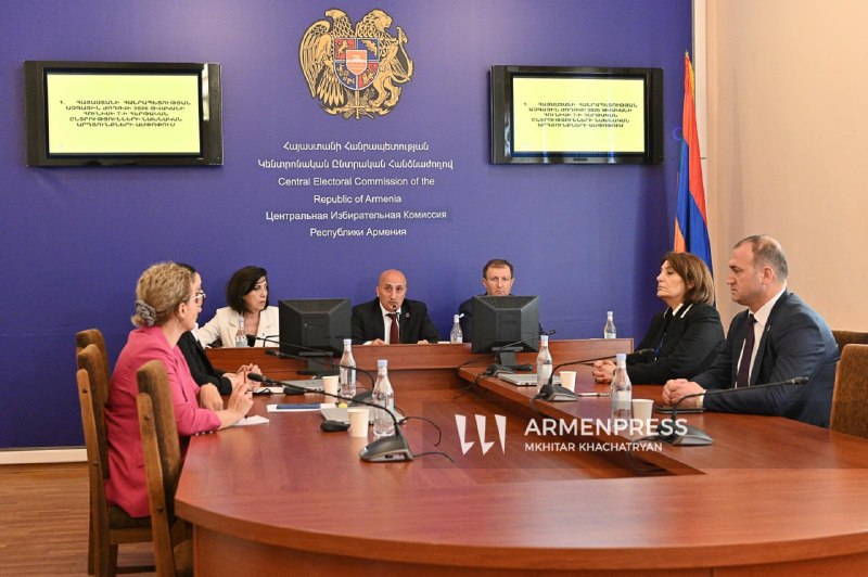 ЦИК Армении подтвердил отсутствие нарушений на выборах 7 июня и предложил пересчет голосов