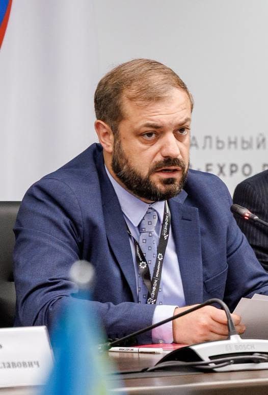 Геворг Папоян обсудил промышленное сотрудничество в ЕАЭС в Екатеринбурге