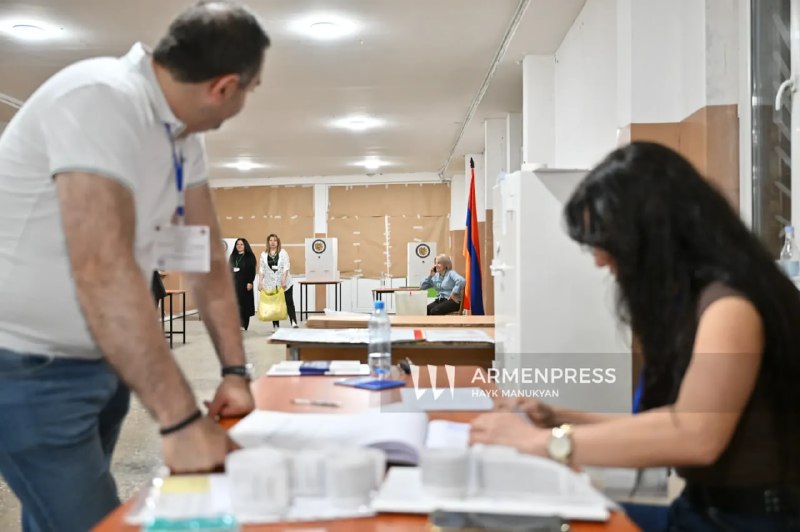 ЦИК Армении опубликовал протоколы голосования на выборах 7 июня