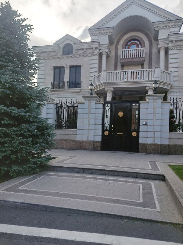 Племянник Самавела Карапетяна Ваге Карапетян обвиняется в уклонении от налогов в Армении