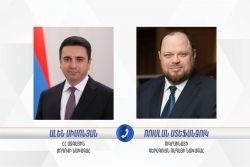 Ален Симонян и Руслан Стефанчук обсудили межпарламентское сотрудничество после выборов в Армении