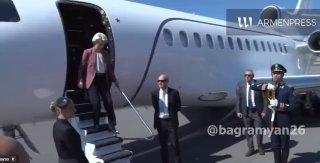 Глава Еврокомиссии Урсула фон дер Ляйен прибыла в Ереван с рабочим визитом