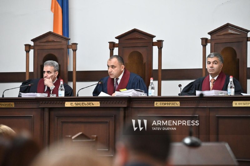 Конституционный суд Армении ускоряет рассмотрение иска о результатах выборов 7 июня