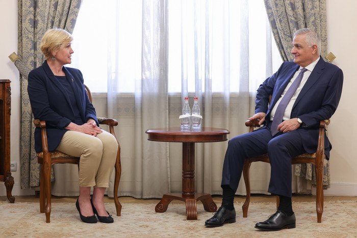 Вице-премьер Армении Мгер Григорян на встрече с послом Эстонии в Армении