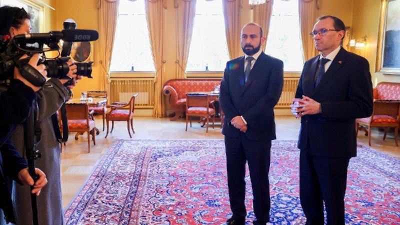 Глава МИД Норвегии поздравил Пашиняна с победой на выборах в Армении