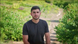 Биолог Роберт Саядян из Иджевана развивает питомник и бренд «Sayadyan’s brand»