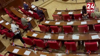 Оппозиция бойкотирует обсуждение бюджета в парламенте Армении с участием Пашиняна