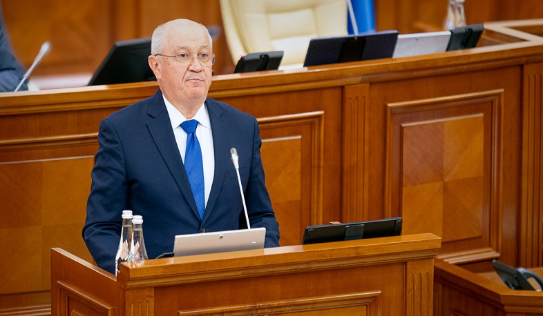 Премьер-министр Молдовы Мунтяну подал в отставку: что известно